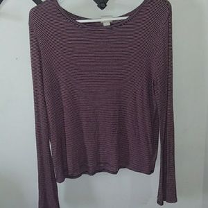 A long sleeve t-shirt with blue and red strips